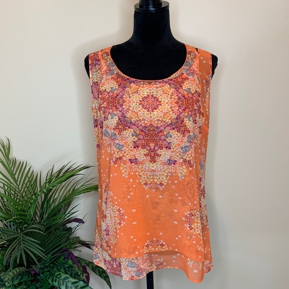 CAbi Merrow edge floral top (268) - Picture 2 of 10